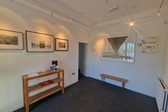 Fairleigh Wallop, Basingstoke to rent Interior Photo- Image 1 of 2