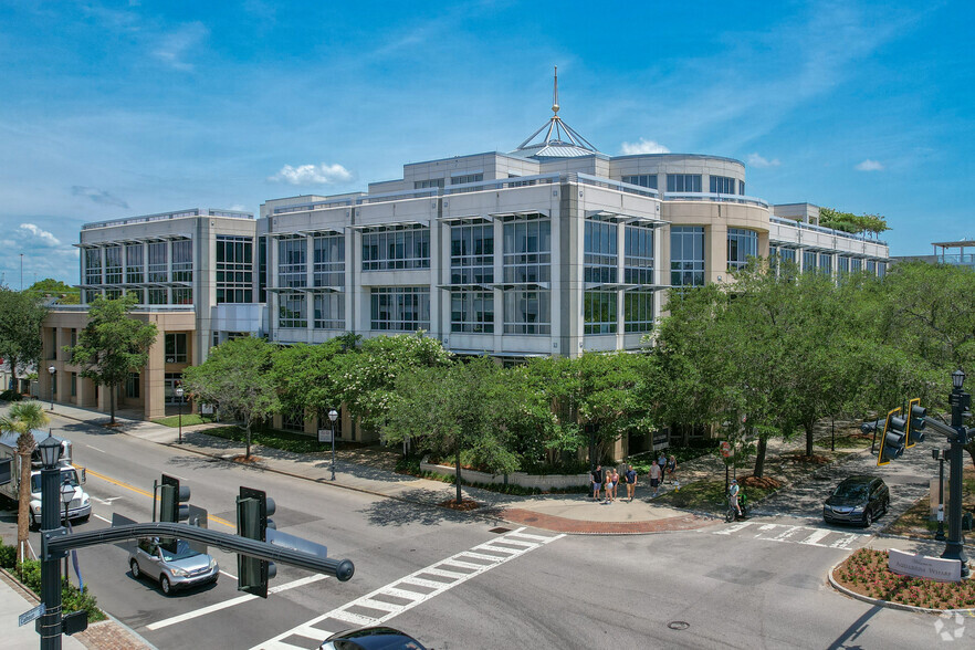 40 Calhoun St, Charleston, SC for rent - Primary Photo - Image 1 of 24