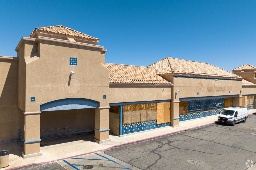 13650 Bear Valley Rd, Victorville, CA for sale - Building Photo - Image 3 of 7