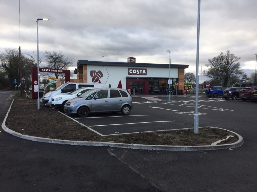 Metz Way, Gloucester for sale Primary Photo- Image 1 of 1