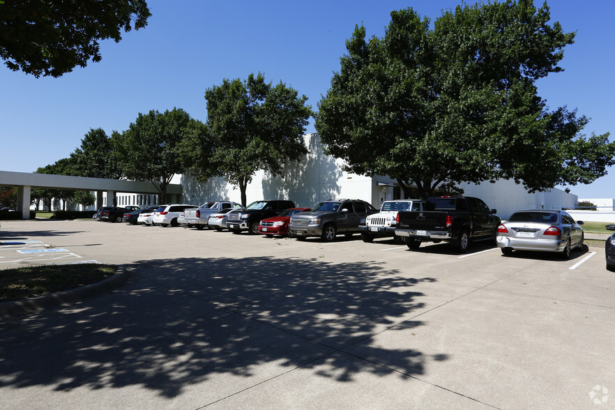 2791 Telecom Pky, Richardson, TX for rent - Building Photo - Image 3 of 7