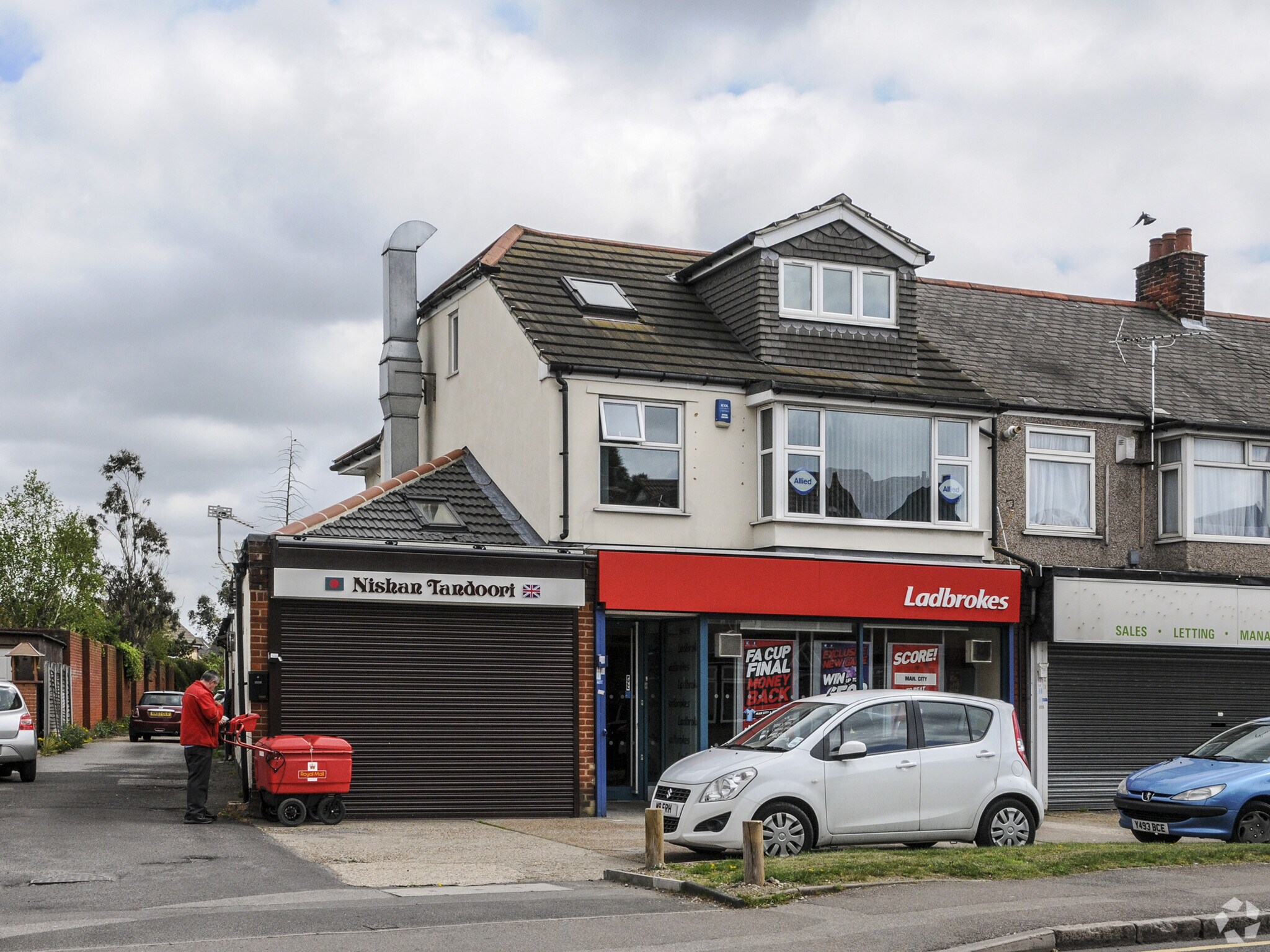 106-106B North St, Havering for sale Primary Photo- Image 1 of 1