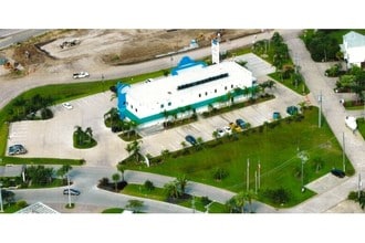 101 Tiki Dr, Tiki Island, TX - AERIAL  map view - Image1
