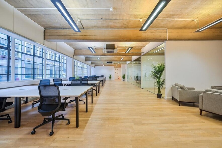 16-25 Bastwick St, London to rent - Building Photo - Image 3 of 22