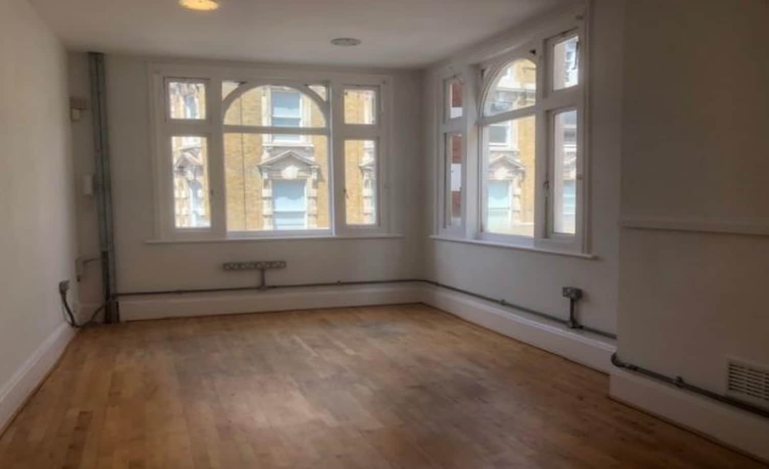 89 Borough High St, London to rent Interior Photo- Image 1 of 5