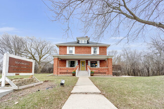 1000 N Broadway, De Pere, WI for sale Building Photo- Image 1 of 1