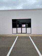 1167 S Green St, Tupelo, MS for rent Building Photo- Image 1 of 5