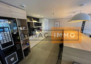 Light Industrial in Torcy to rent Building Photo- Image 2 of 12