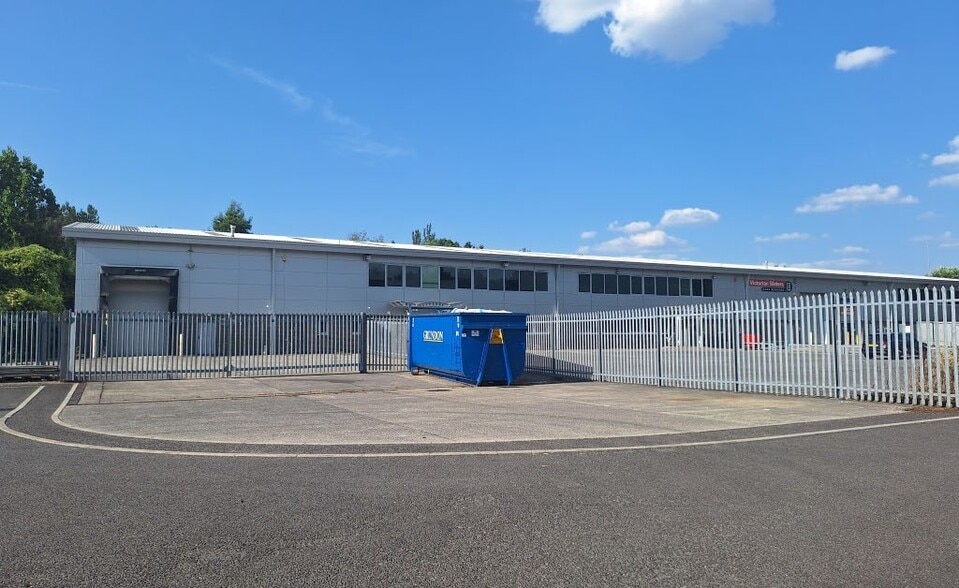 Warleys Ln, Weston Super Mare to rent - Building Photo - Image 2 of 5