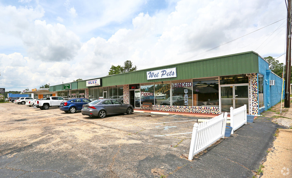 1720 Montgomery Hwy, Dothan, AL for sale - Primary Photo - Image 1 of 1