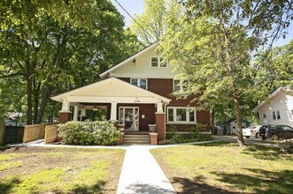 1348 E Cherry St, Springfield, MO to rent Building Photo- Image 1 of 31
