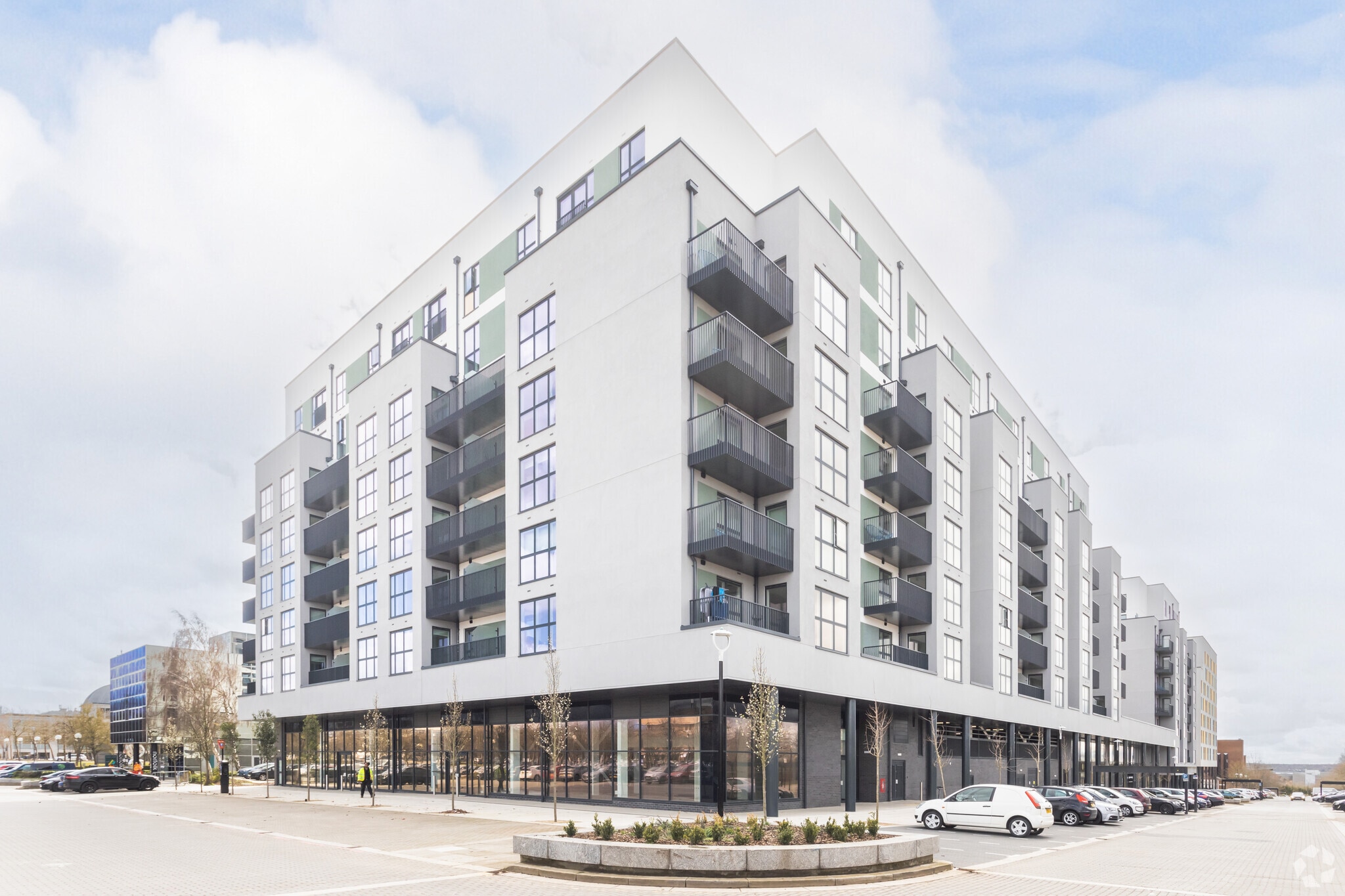 34 Saxon Gate E, Milton Keynes to rent Primary Photo- Image 1 of 4