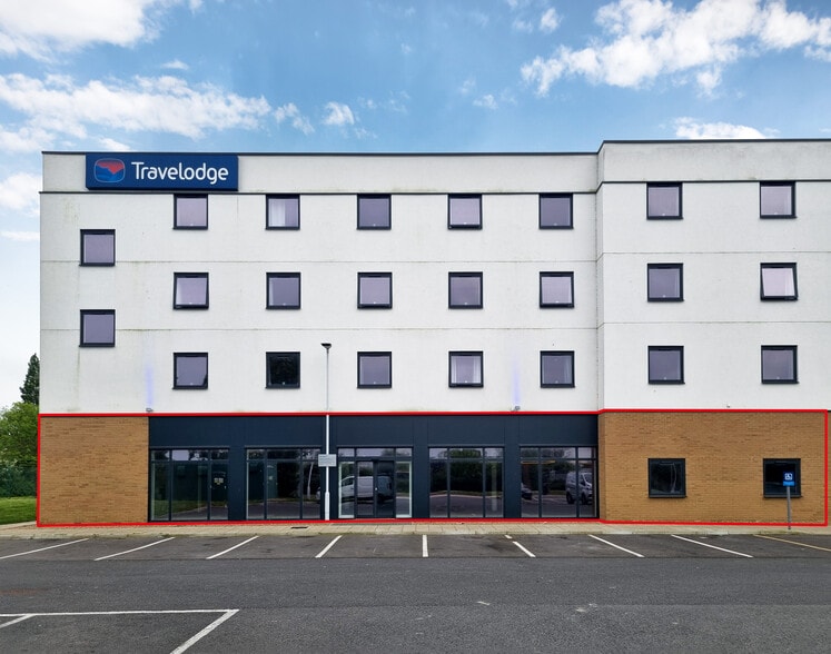 Spitfire Way, Sandwich to rent - Building Photo - Image 1 of 4