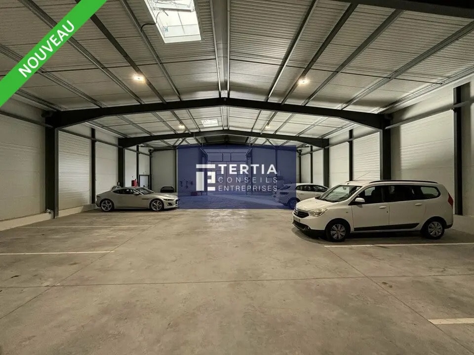 Location Local d'activités 580 m² - Photo 1