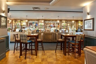 1-3 Broadway, Peterborough to rent Interior Photo- Image 2 of 3