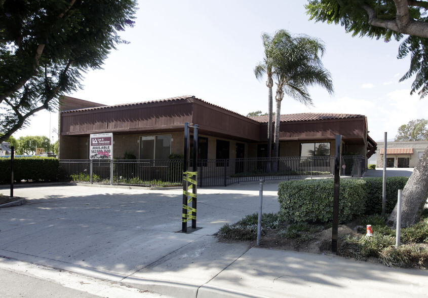 1517-1539 Grand Ave, Pomona, CA for rent - Building Photo - Image 3 of 5