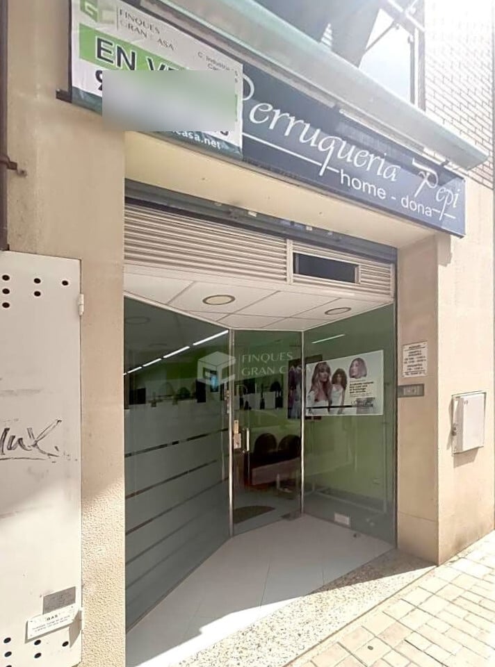 Retail in Canovelles, Barcelona to rent Floor Plan- Image 1 of 9