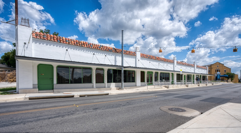 700-714 Fredericksburg Rd, San Antonio, TX for rent - Building Photo - Image 1 of 12