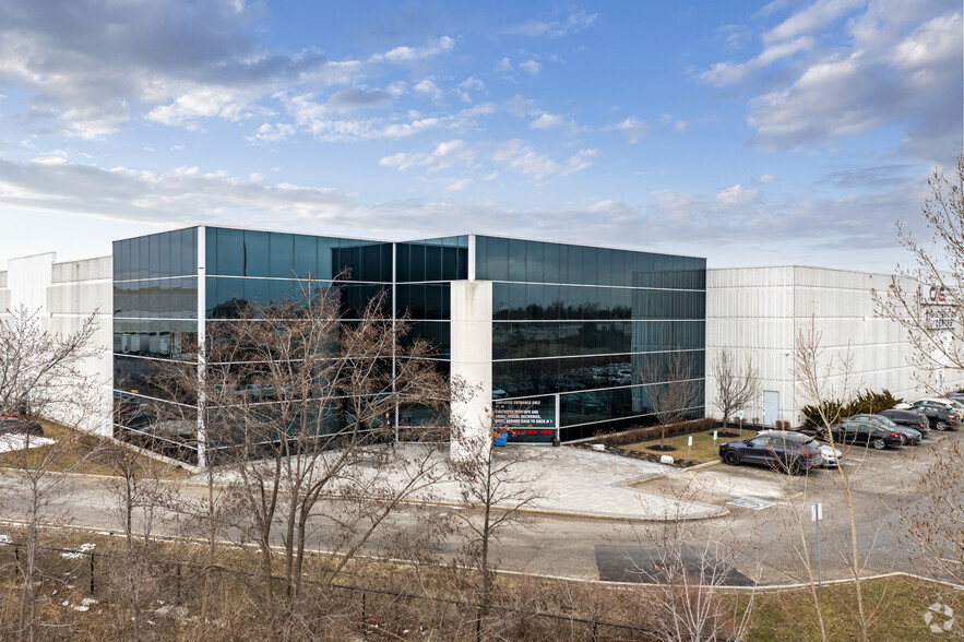 845 Intermodal Dr, Brampton, ON for sale - Primary Photo - Image 1 of 1