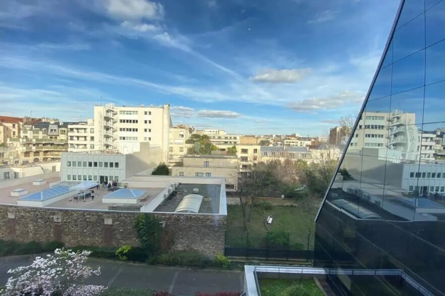 Office in Boulogne-Billancourt to rent - Building Photo - Image 3 of 10