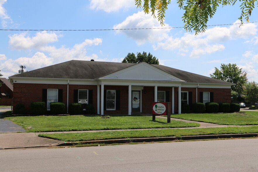 721 Chuck Gray Ct, Owensboro, KY for sale - Primary Photo - Image 1 of 1