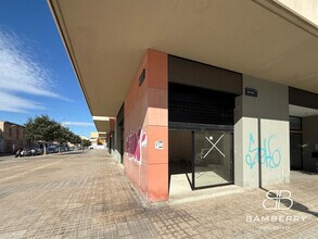 Retail in Badalona, Barcelona to rent Interior Photo- Image 2 of 10