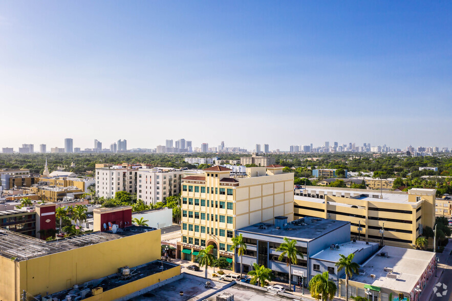 1930 Harrison St, Hollywood, FL for rent - Aerial - Image 3 of 4