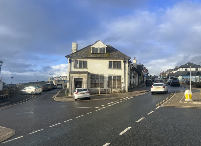 1 Belle Vue, Bude to rent - Building Photo - Image 3 of 3