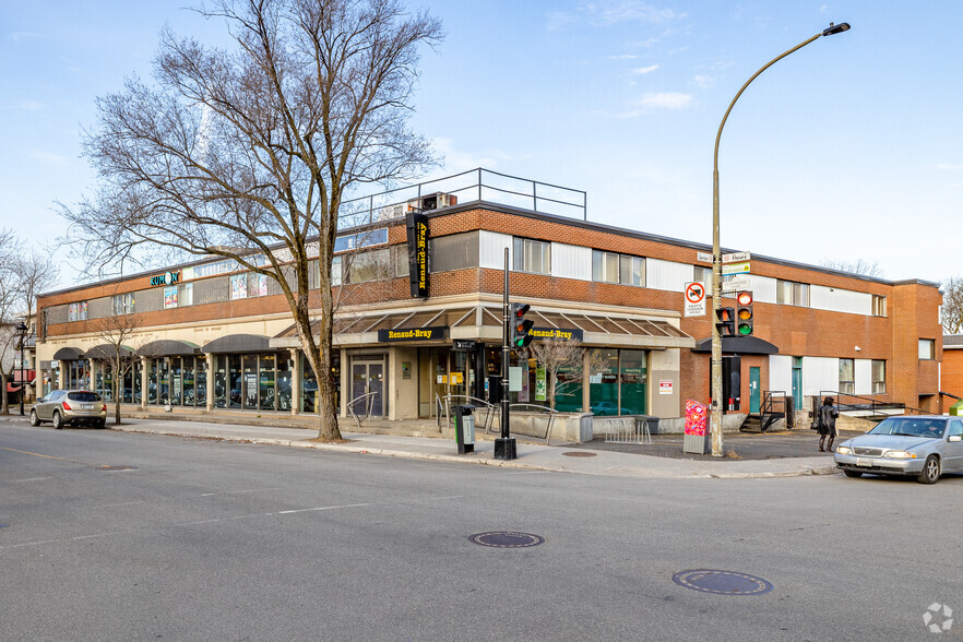 1685-1691 Rue Fleury E, Montréal, QC for rent - Building Photo - Image 1 of 11