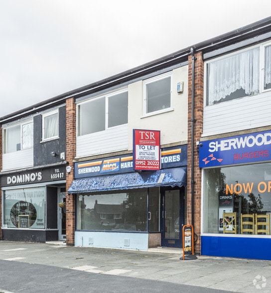 5 Sherwood Cres, Market Drayton to rent - Building Photo - Image 1 of 1