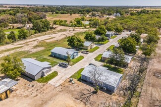 More details for 3490 County Road 4713 rd, La Coste, TX - Residential for Sale