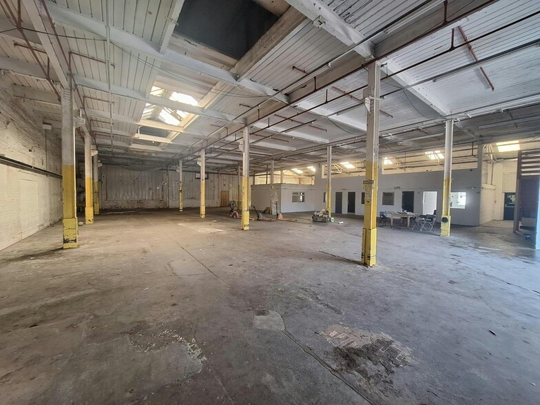 Vale Park Way, Manchester to rent - Floor Plan - Image 2 of 6