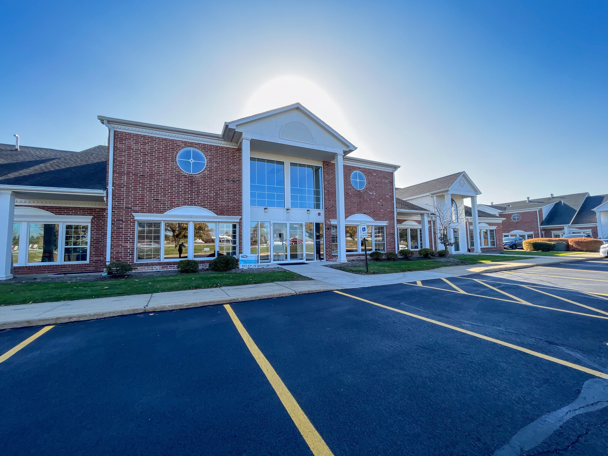 33 W Higgins Rd, South Barrington, IL to rent Building Photo- Image 1 of 9