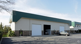 More details for 55 Clinton St, Center Moriches, NY - Industrial for Rent