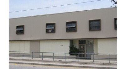 1832-1834 S Flower St, Los Angeles, CA for rent Building Photo- Image 1 of 1