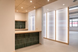 Passeig De La Zona Franca, 135-139, Barcelona, Barcelona to rent Interior Photo- Image 2 of 27