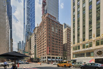 101 W 57th St, New York, NY for sale Primary Photo- Image 1 of 1