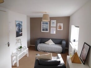 27 Canon St, Taunton for sale Interior Photo- Image 1 of 5