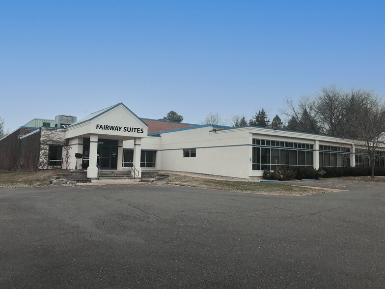 800 Scott St, Wausau, WI for rent - Building Photo - Image 1 of 27