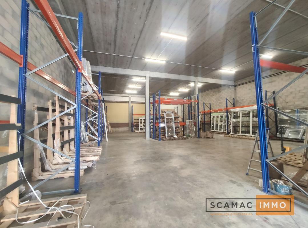 Industrial in Boissy-Saint-Léger to rent Interior Photo- Image 1 of 7