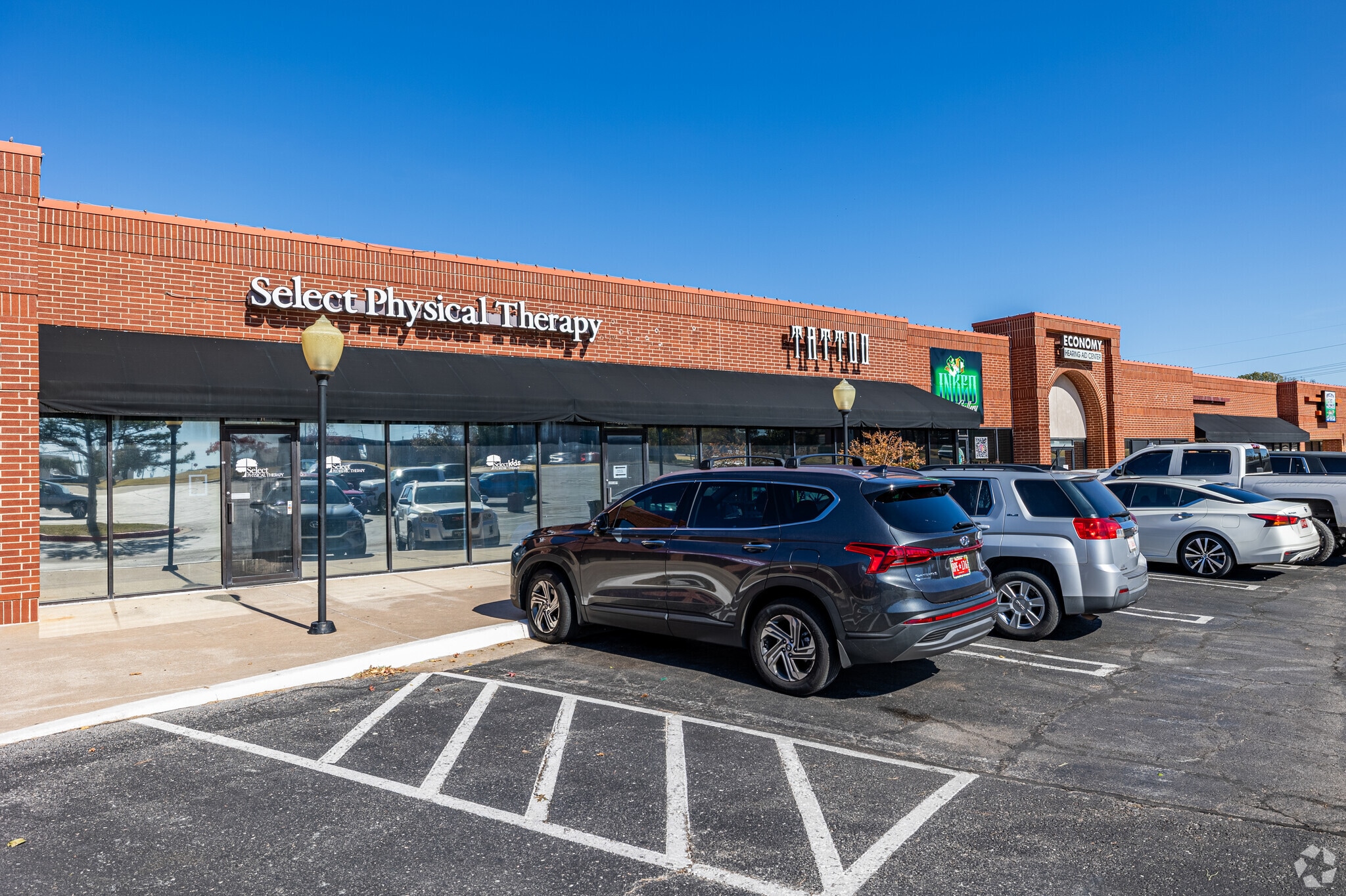 351 N Air Depot Blvd, Midwest City, OK to rent Building Photo- Image 1 of 20