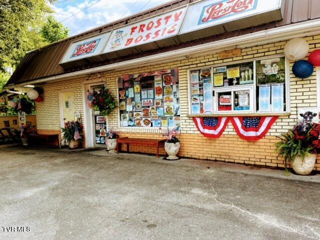 314 Front E st, Coeburn, VA for sale - Primary Photo - Image 1 of 22