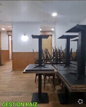 Retail in Madrid, Madrid to rent Interior Photo- Image 2 of 20