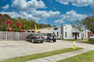 7280 Peppermill Pky, North Charleston, SC for rent Building Photo- Image 1 of 4