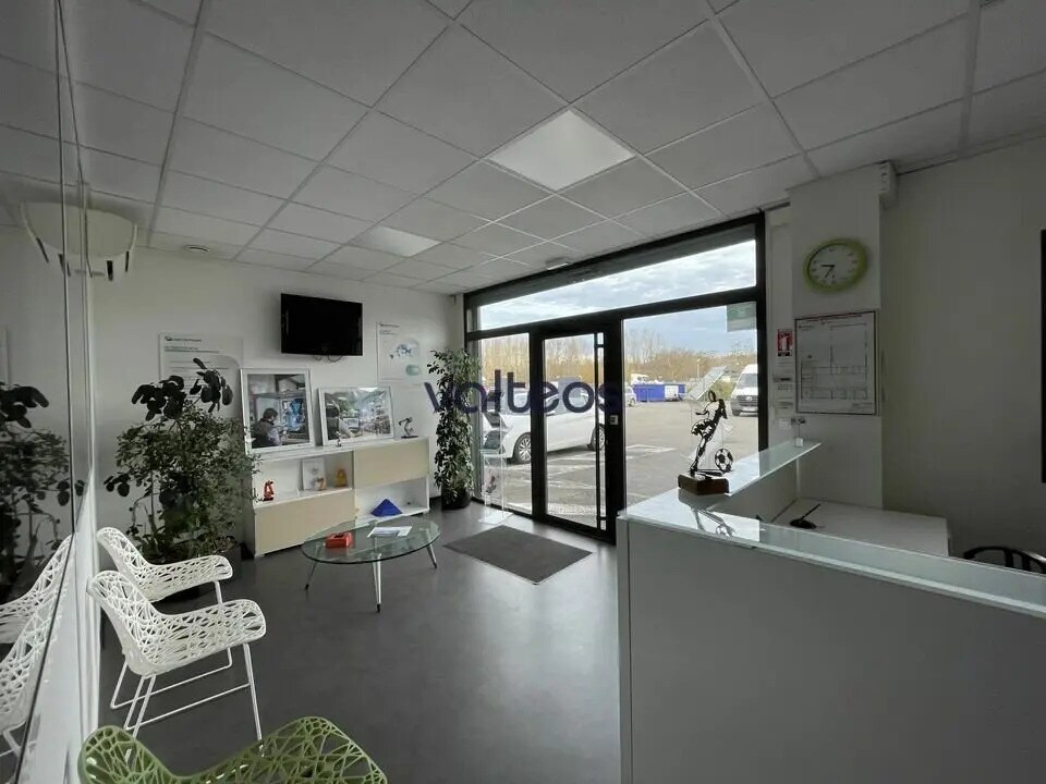 10 Allée De Longueterre, Montrabé to rent Lobby- Image 1 of 7