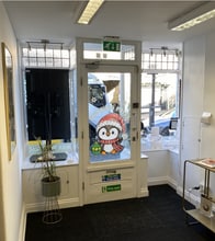 22 High St, Pinner to rent Interior Photo- Image 1 of 5