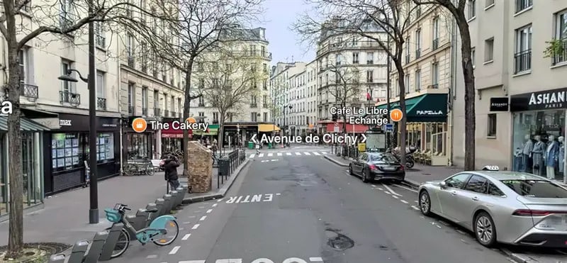 Retail in Paris to rent - Building Photo - Image 1 of 5