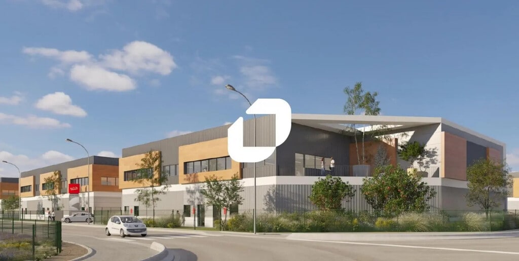 Vente Local d'activités 4 800 m² à 11 068 m² - Photo 1