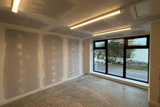 Barochan Rd, Houston to rent Interior Photo- Image 2 of 2