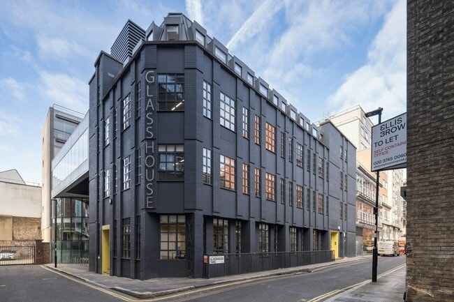 More details for 26-28 Glasshouse Yard, London - Office to Rent